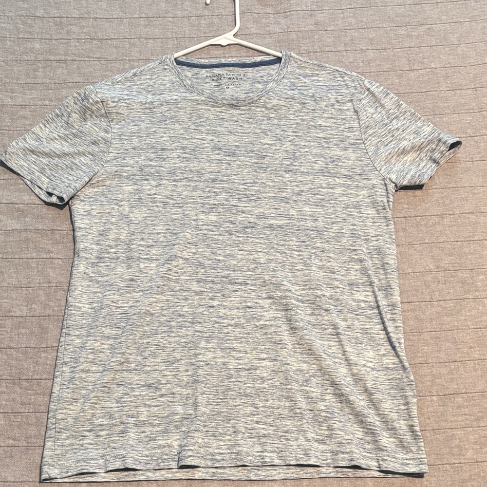 Banana Republic Men's Heather Mavy Blue Short Sleeve Tee